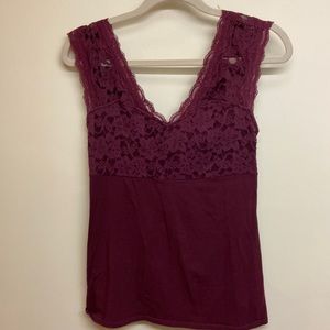 Women’s express half lace tank top